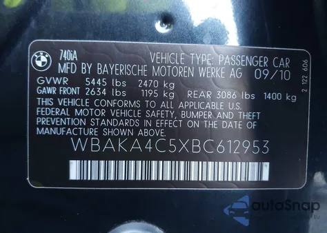 2011 BMW 740I из США, поврежденный, VIN WBAKA4C5XBC612953